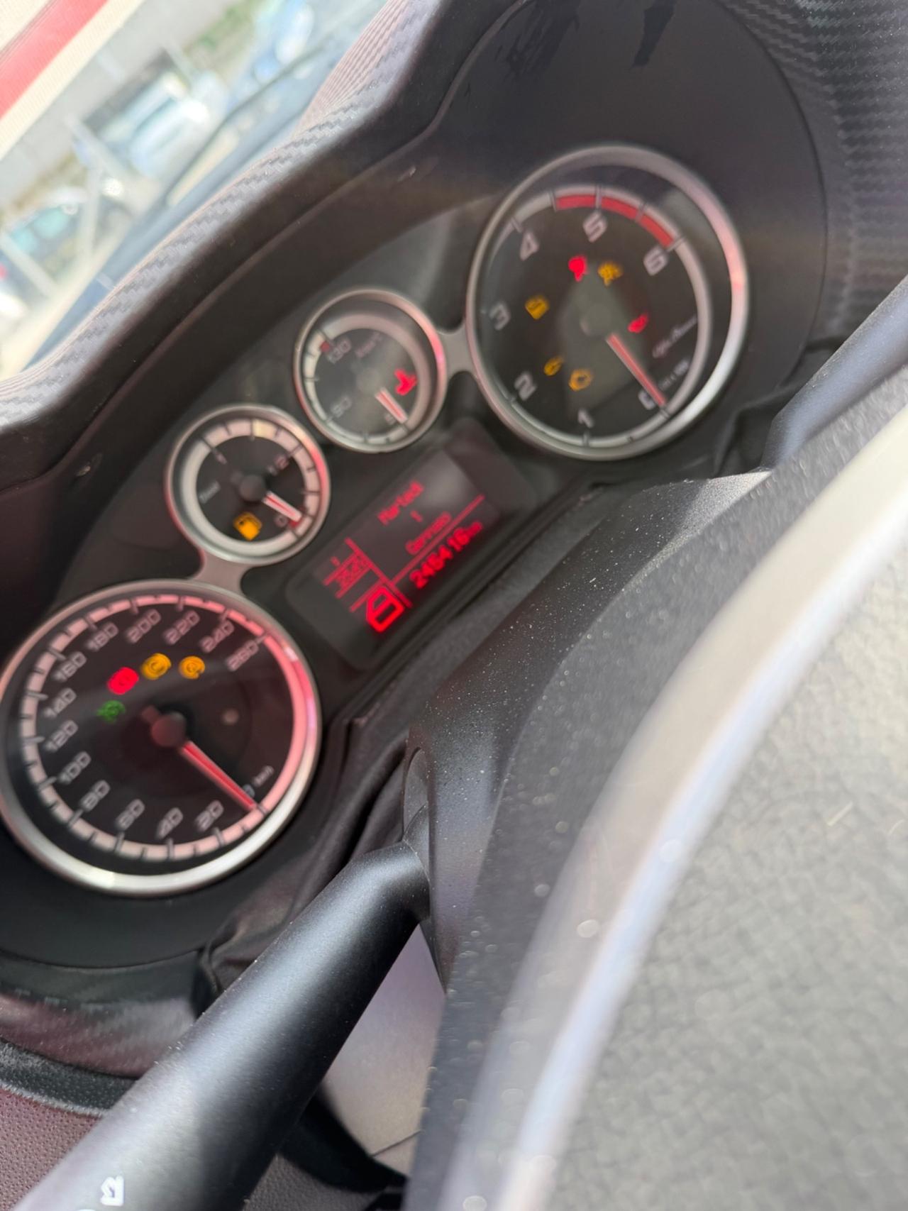 Alfa Romeo MiTo 1.6 JTDm 16V Distinctive Sport Pack