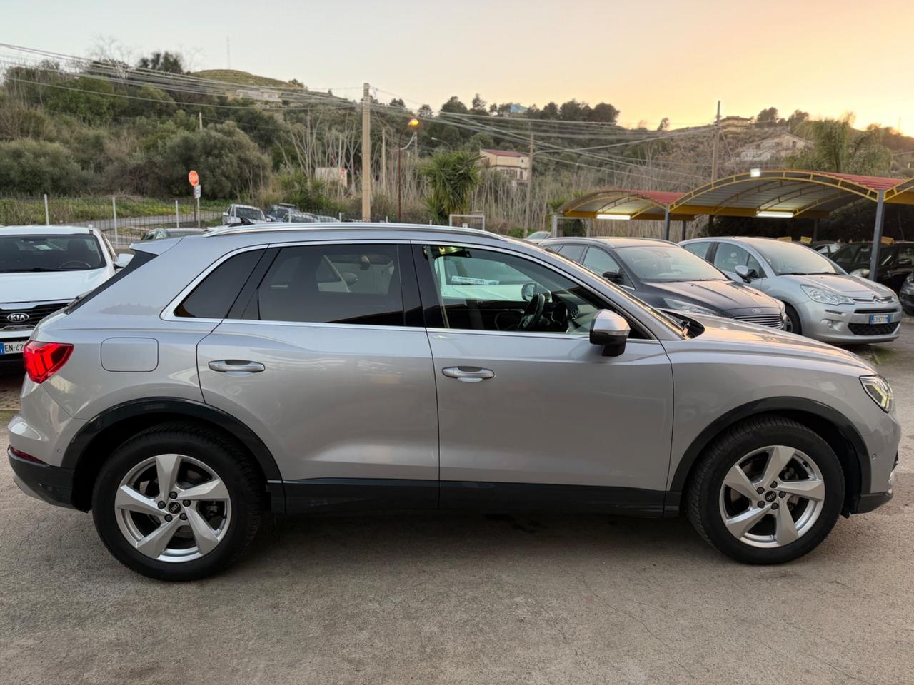 Audi Q3 35 TDI S tronic Km Certificati IVA Esposta