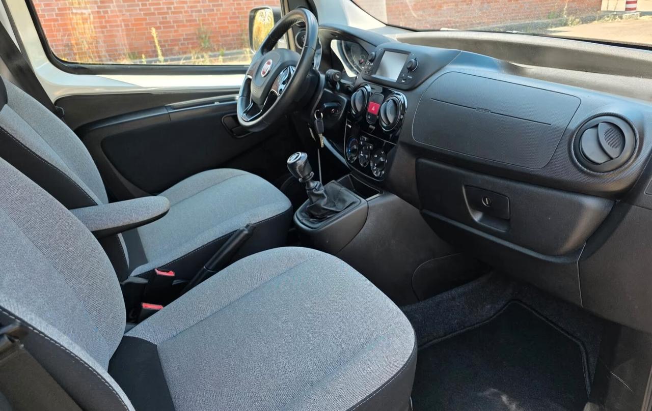 Fiat Qubo 1.4 8V 77 CV Lounge GANCIO TRAINO