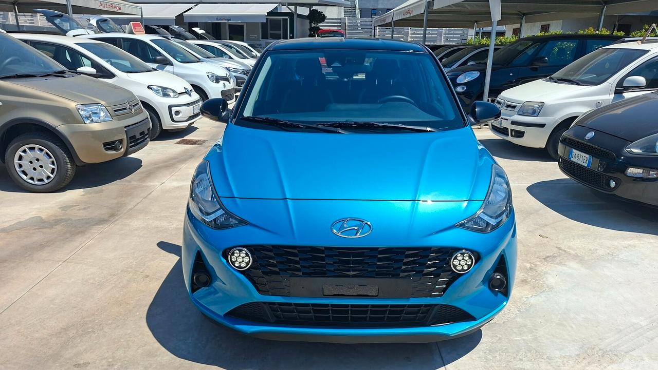 Hyundai i10 1.0 Benzina con telecamera 2020