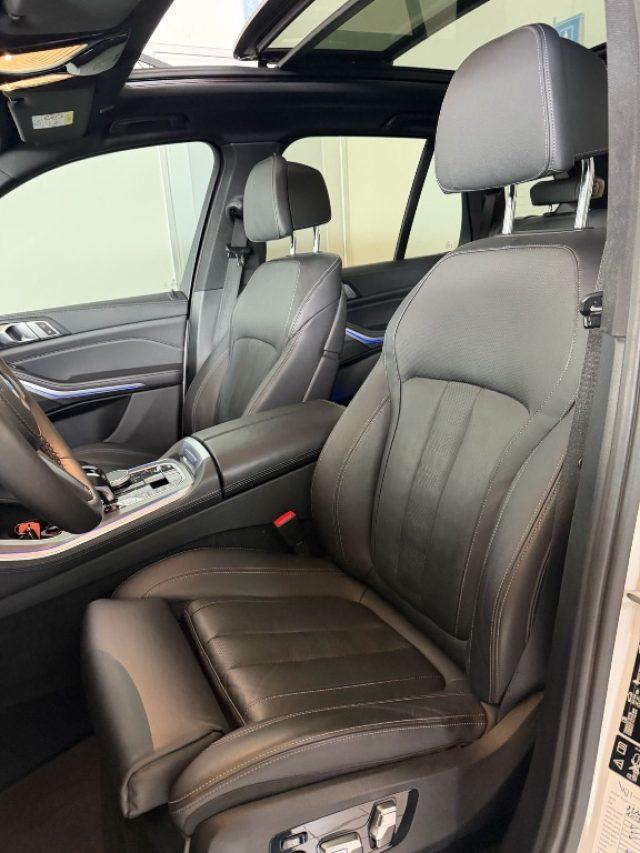 BMW X5 M50 d //TETTO//21//FARI LASER//