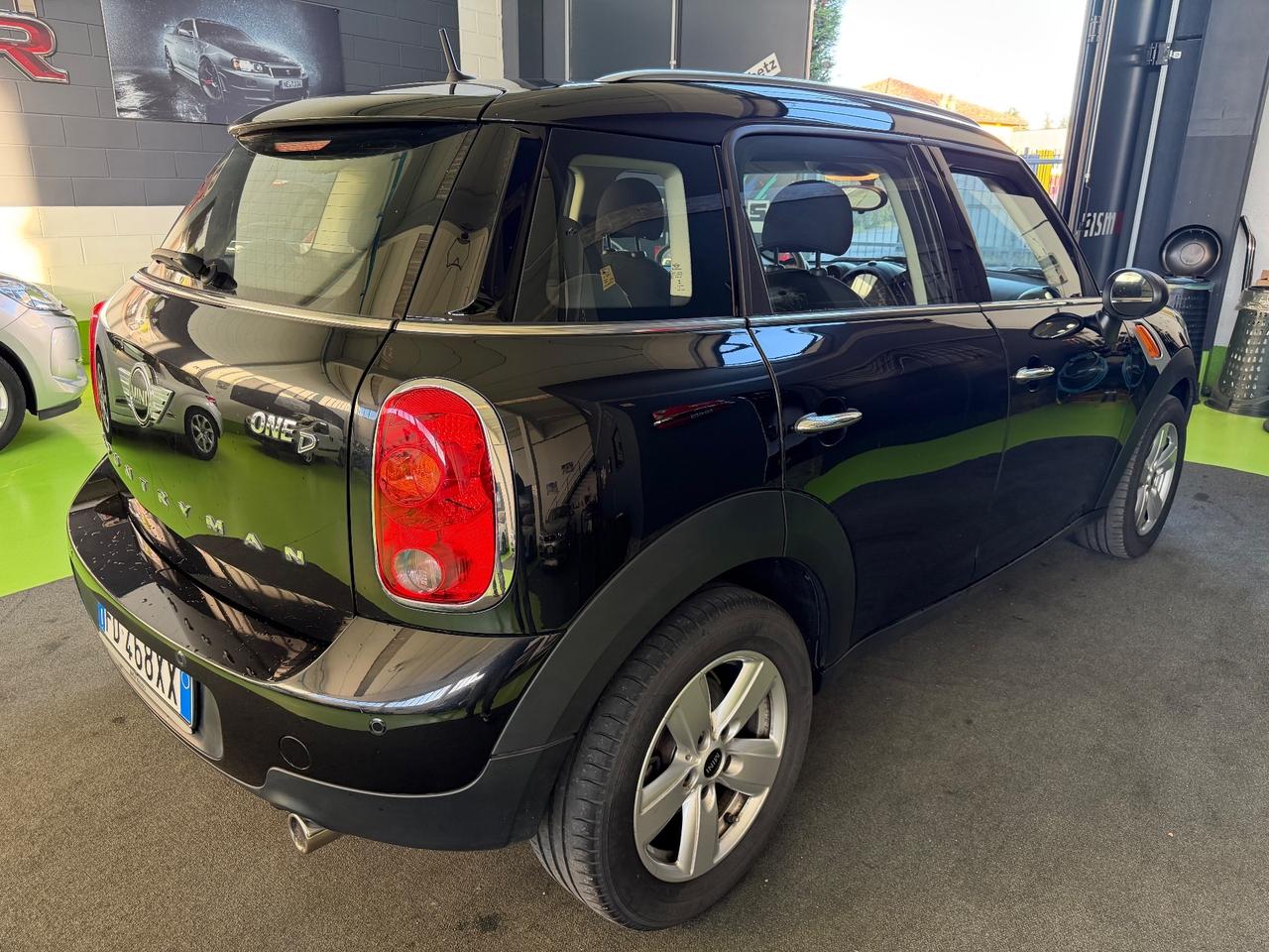 Mini One D Countryman 1.6d 90cv —SOLO 42.000KM—