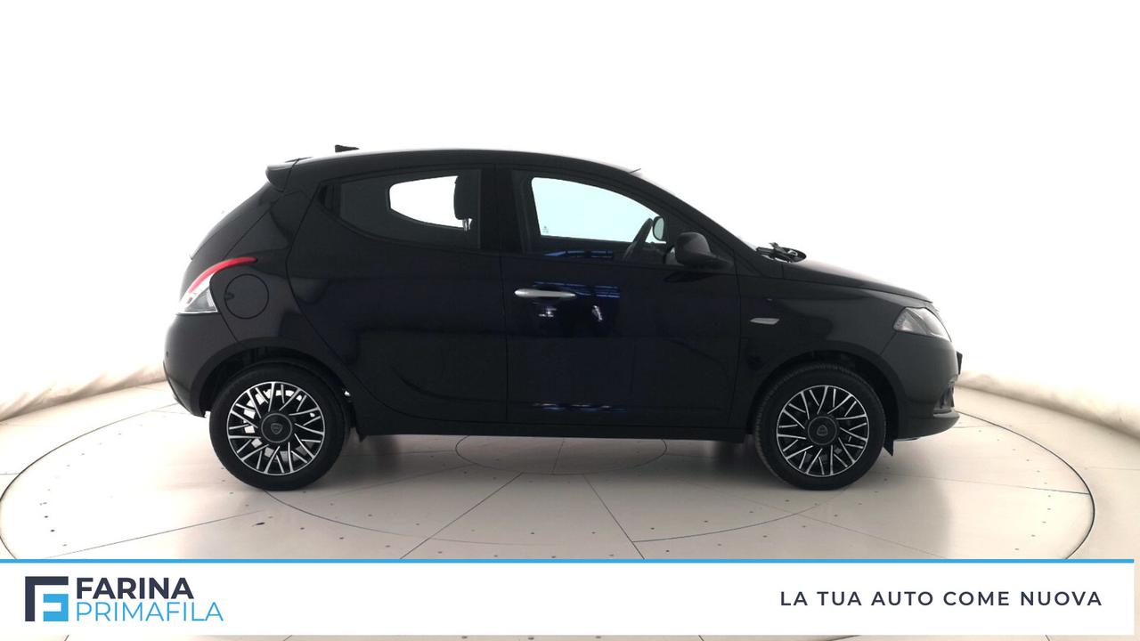 LANCIA Ypsilon III 2021 - Ypsilon 1.0 firefly hybrid Platino s&s 70cv