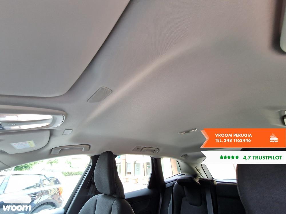 VOLVO XC60 B4 2022 2.0D 197CV HIBRID Plus Dark