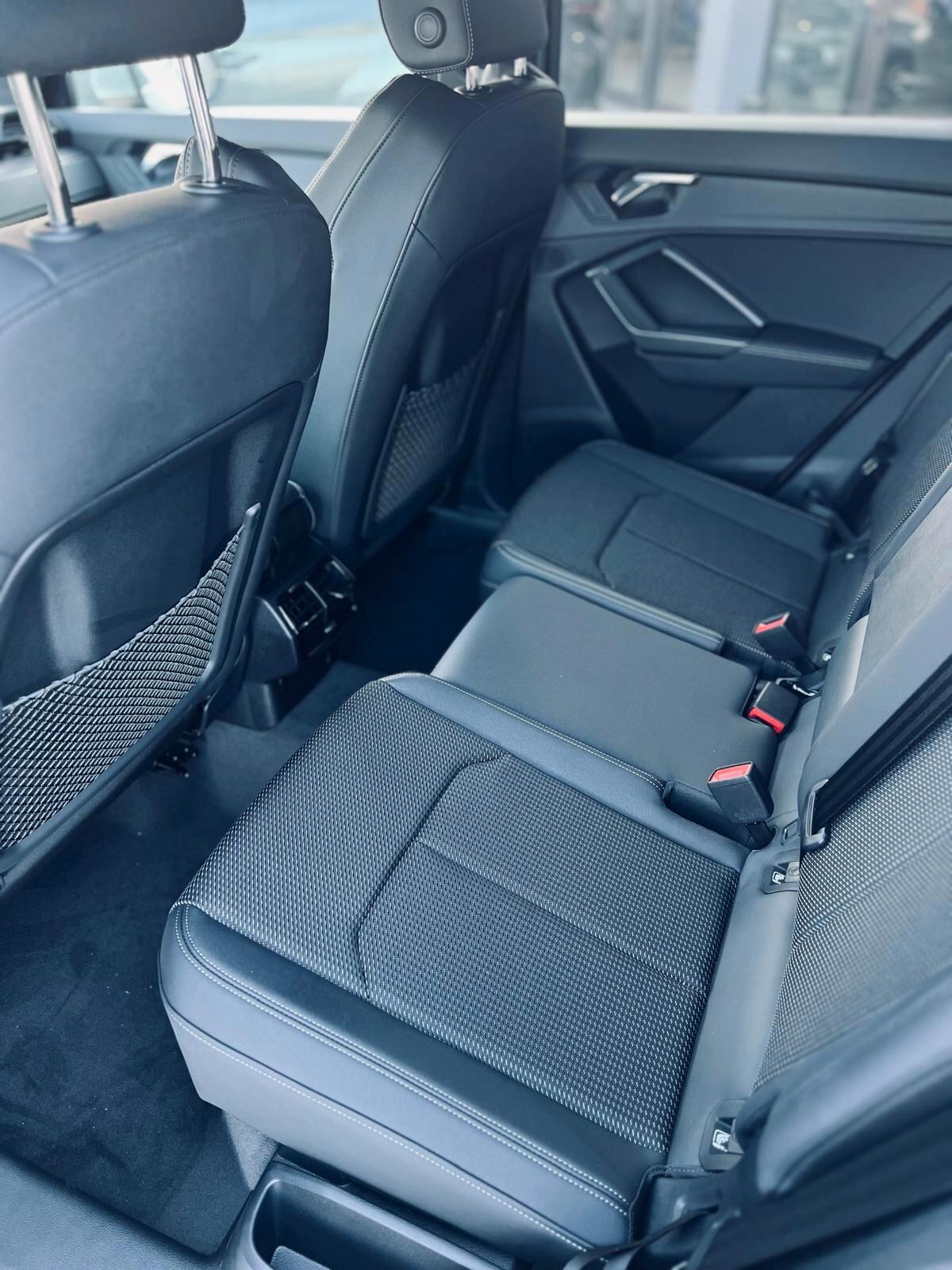 Audi Q3 35 TDI S tronic S line edition KM ZERO