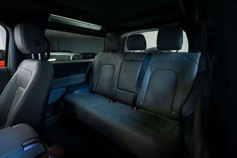 Land Rover Defender 90 3.0d i6 mhev SE awd 200cv auto