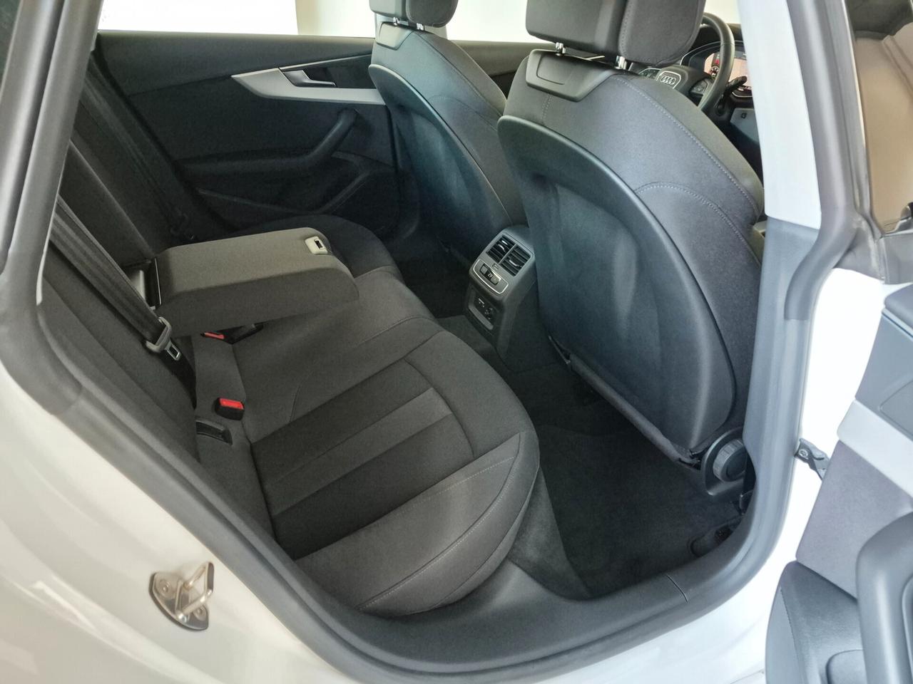 Audi A5 SPORTBACK 40 2.0 TDI MHEV S LINE EDITION S-TRONIC AUTO UFFICIALE AUDI 1 PROPRIETARIO