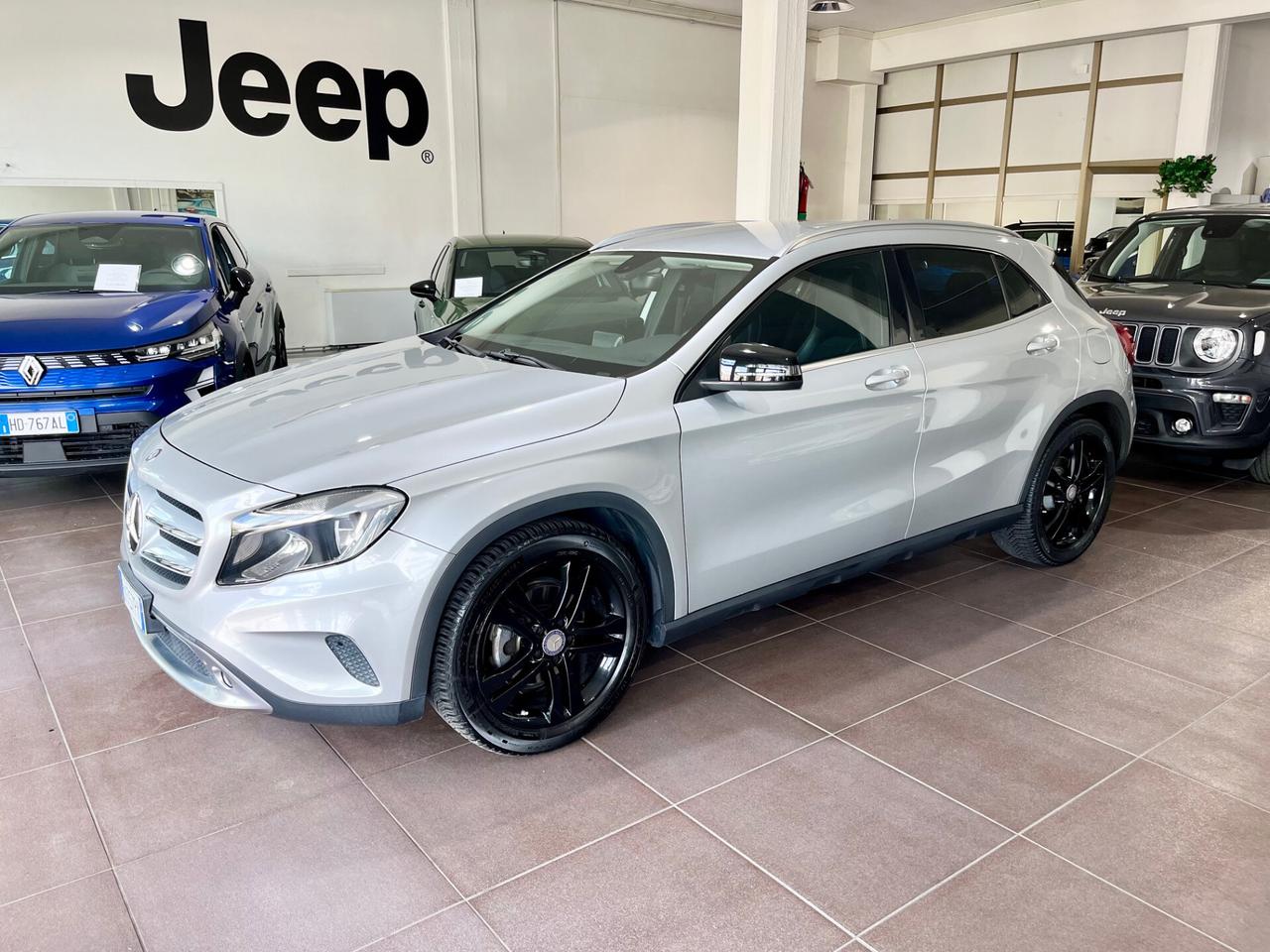 Mercedes-benz GLA 220 CDI Automatic 4Matic Executive