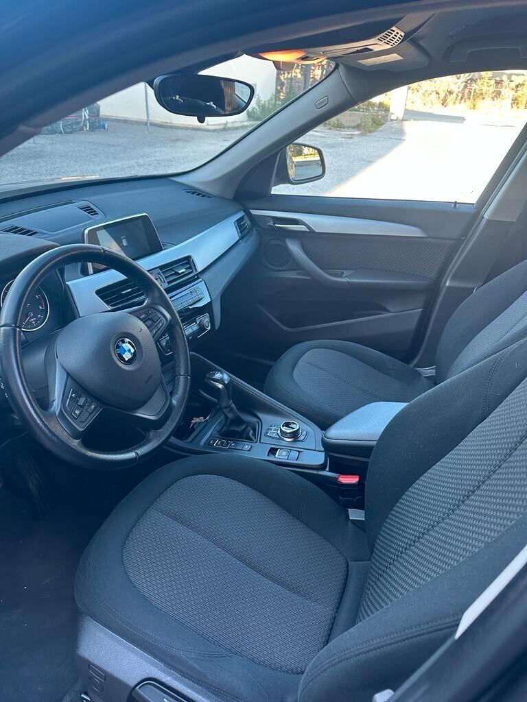 Bmw X1 sDrive18d xLine