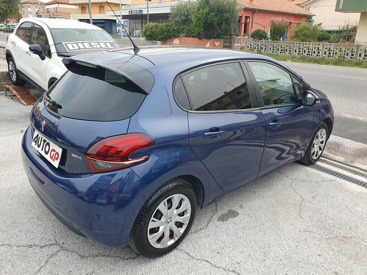 Peugeot 208 1.6hdi 100cv Neopatentati 2016