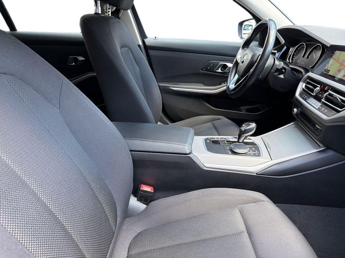 BMW 318d Touring Sport auto