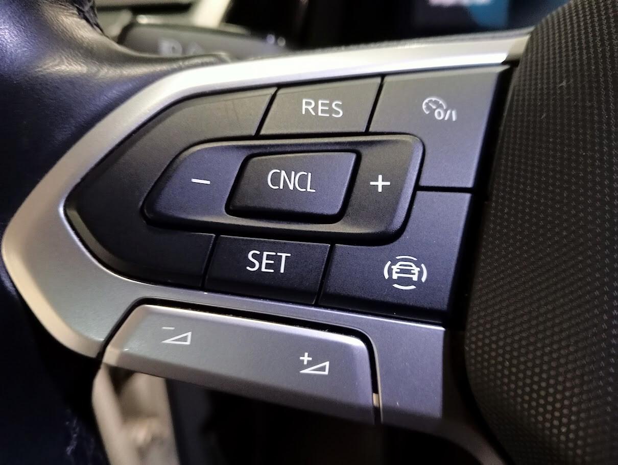 Volkswagen T7 Multivan TDI 150cv DSG 6P *IVA COMPRESA*