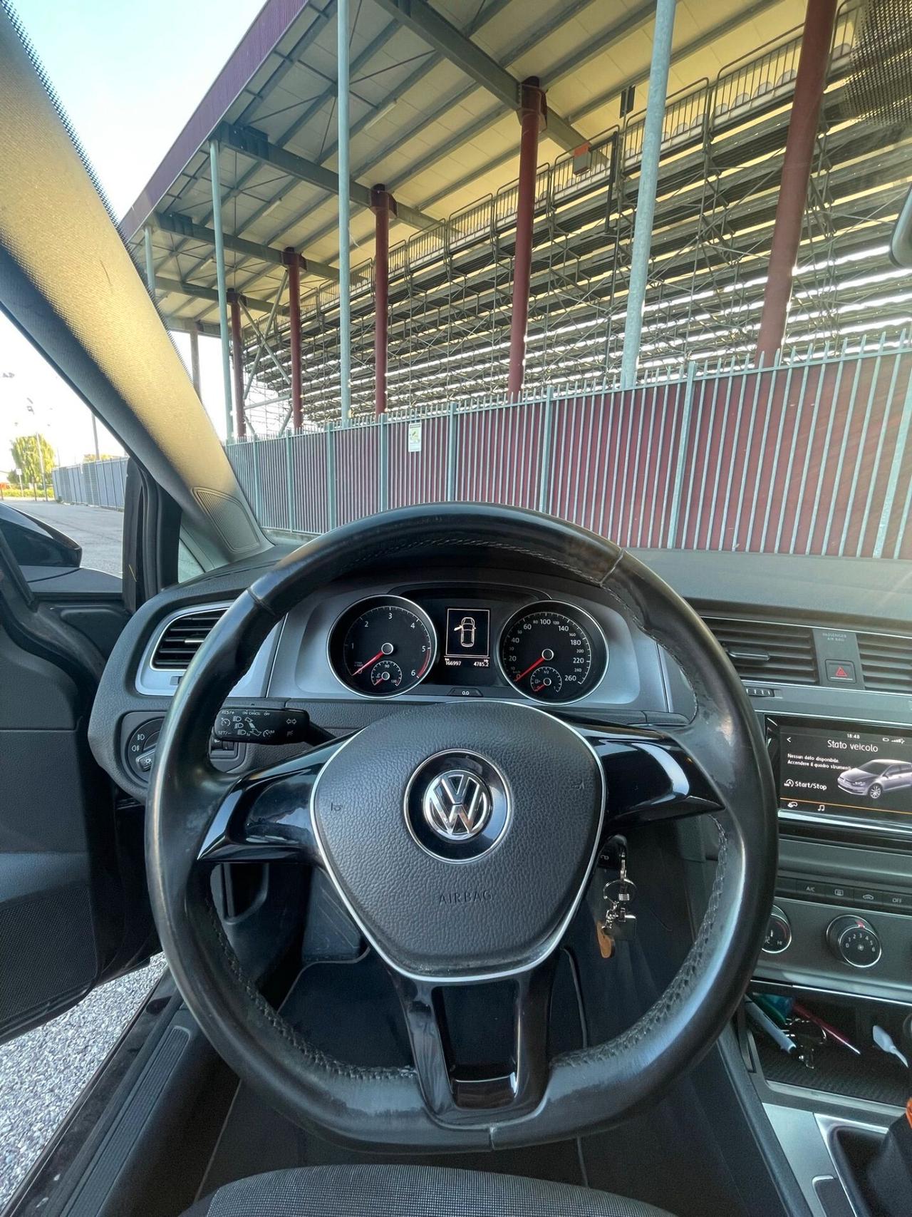 Volkswagen Golf 1.6 TDI 90 CV