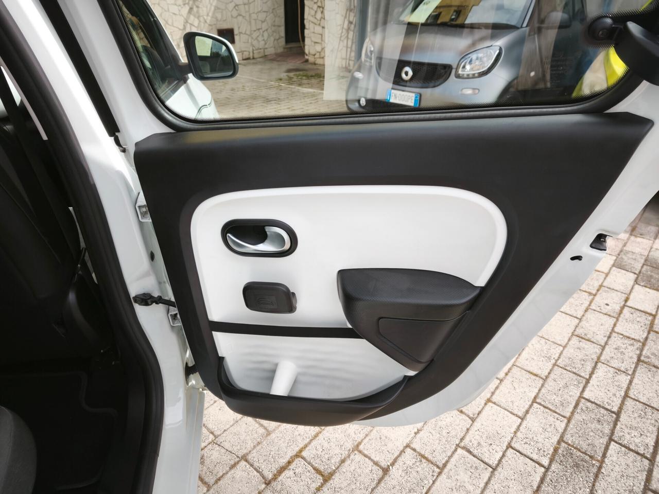 Renault Twingo SCe Stop&Start Intens