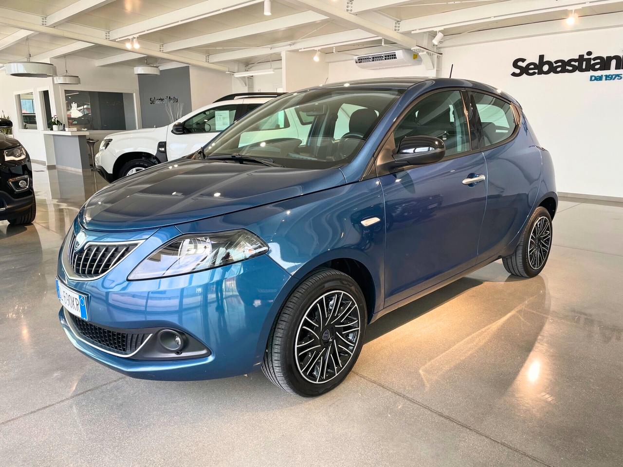 Lancia Ypsilon 1.0 FireFly 5 porte S&S Hybrid Gold