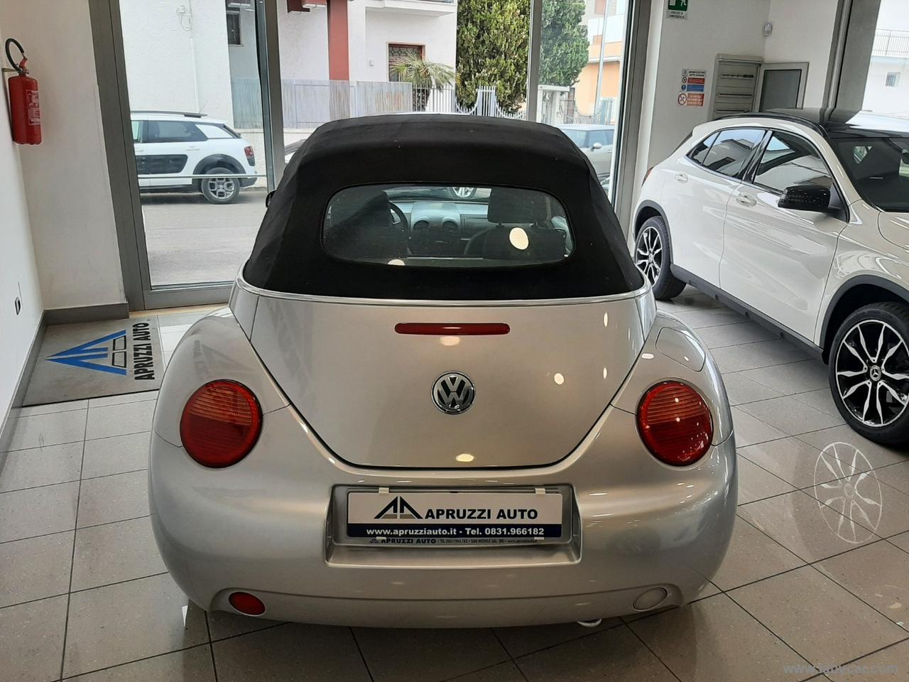 VOLKSWAGEN New Beetle 1.6 Cabrio