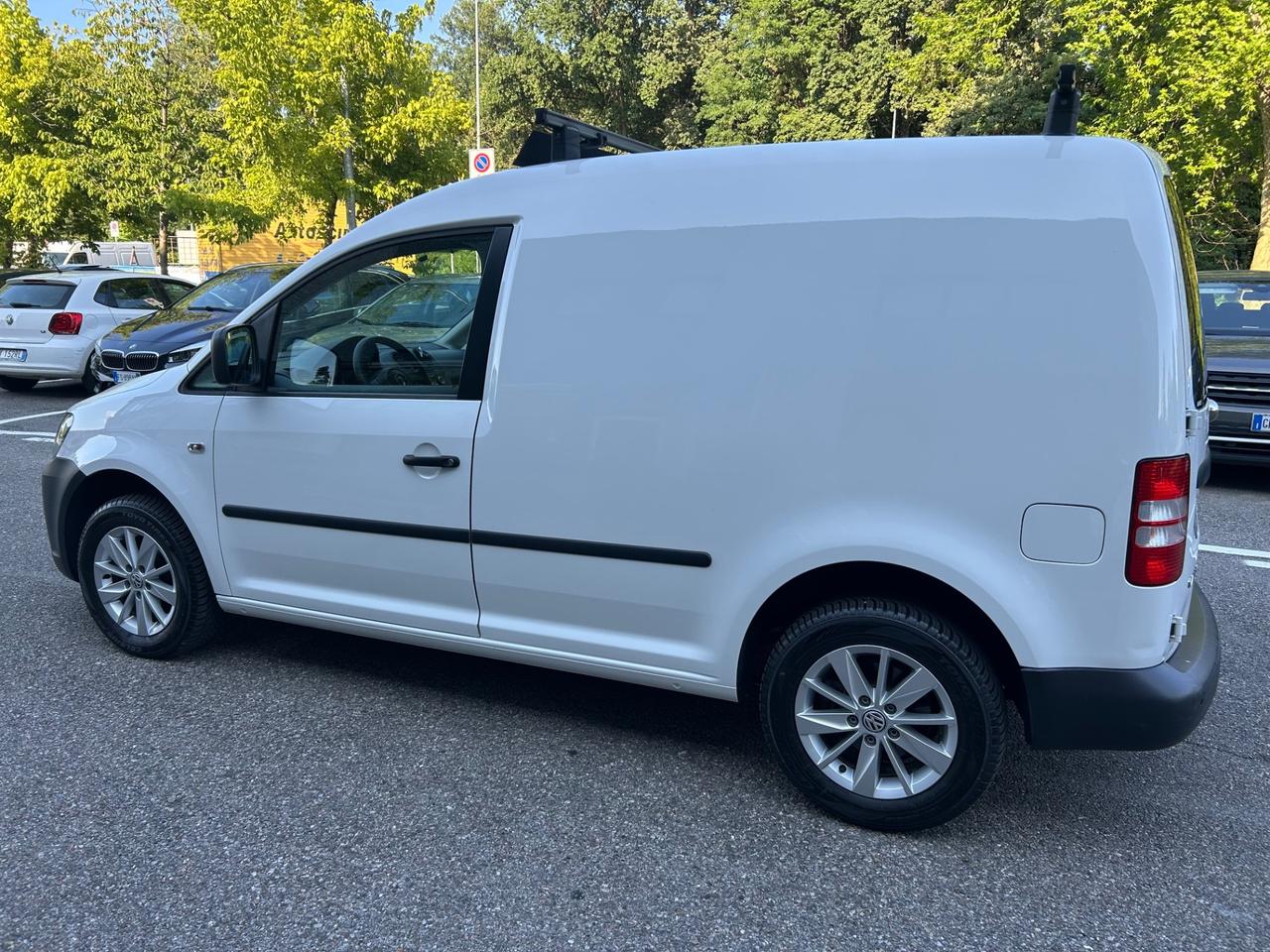 Volkswagen Caddy 1.6 TDI 102 CV 4p.( AUTO CARRO )