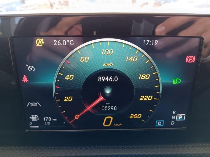 Mercedes-Benz Classe A - W177 2018 Diesel A 180 d Sport auto