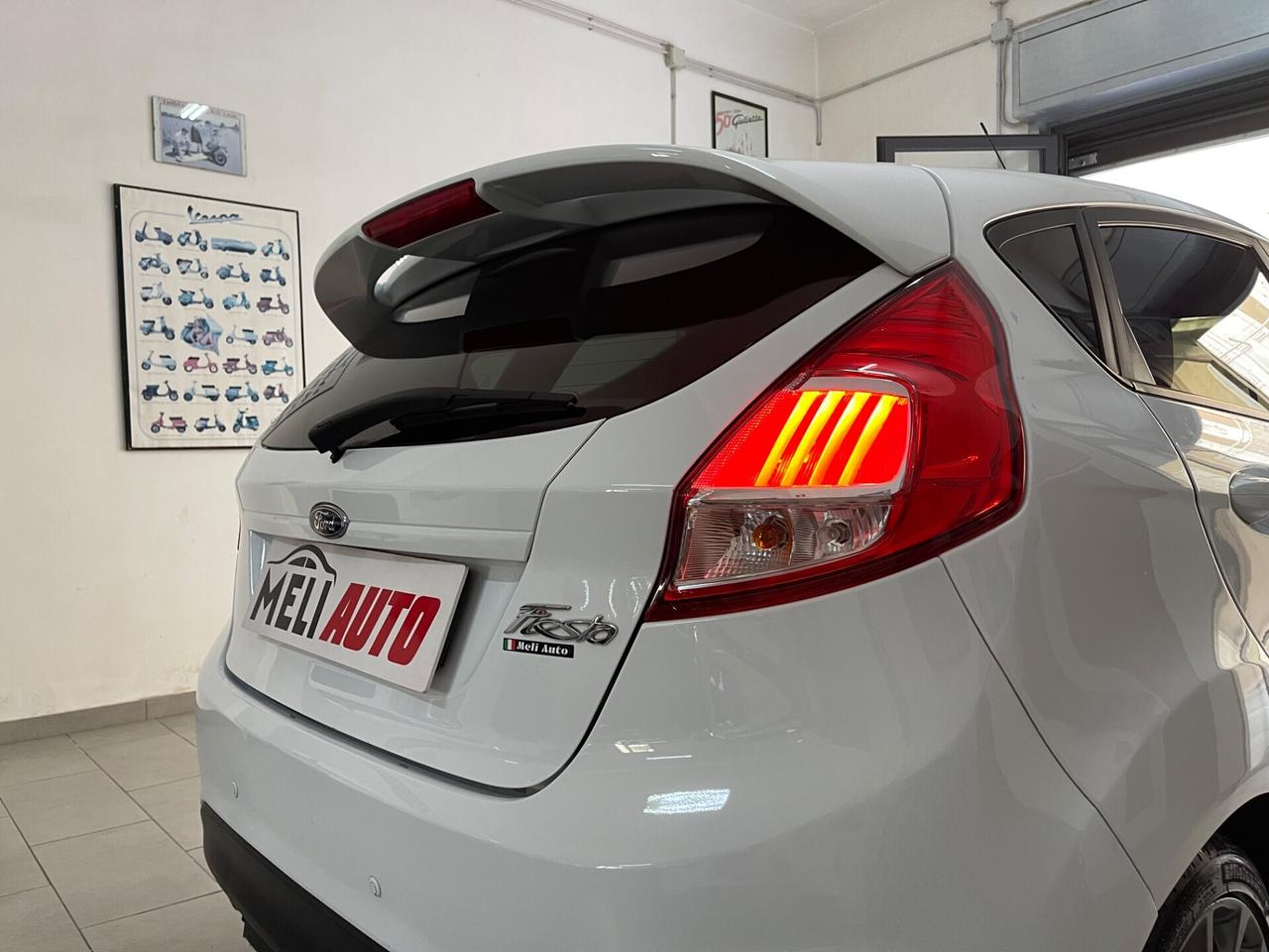 Ford Fiesta 1.5 TDCI 75CV 5 ST-Line