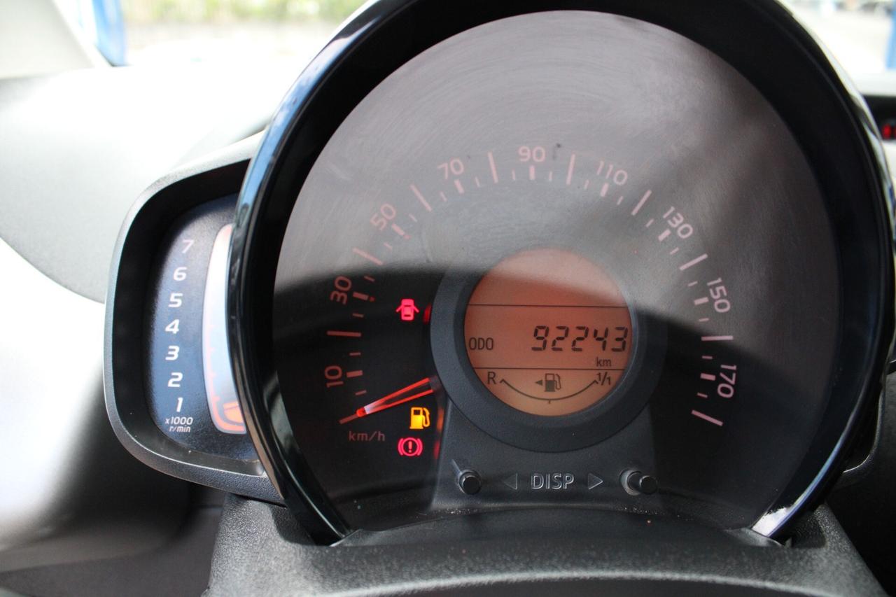 Citroen C1 PureTech 82 5p. Shine