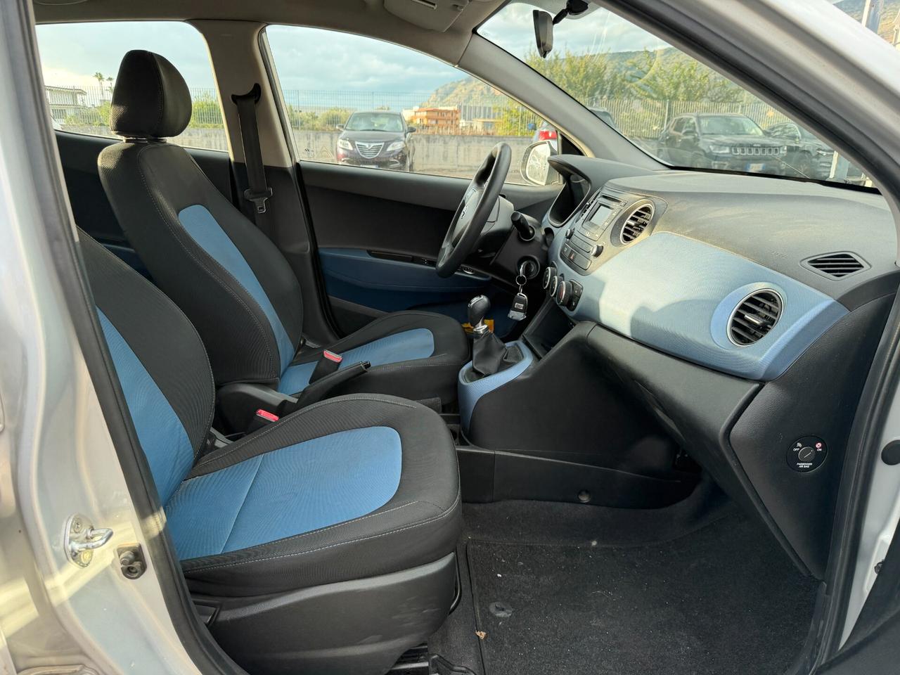 HYUNDAI I10 ANNO 2015 1.0 BENZINA *LEGGI