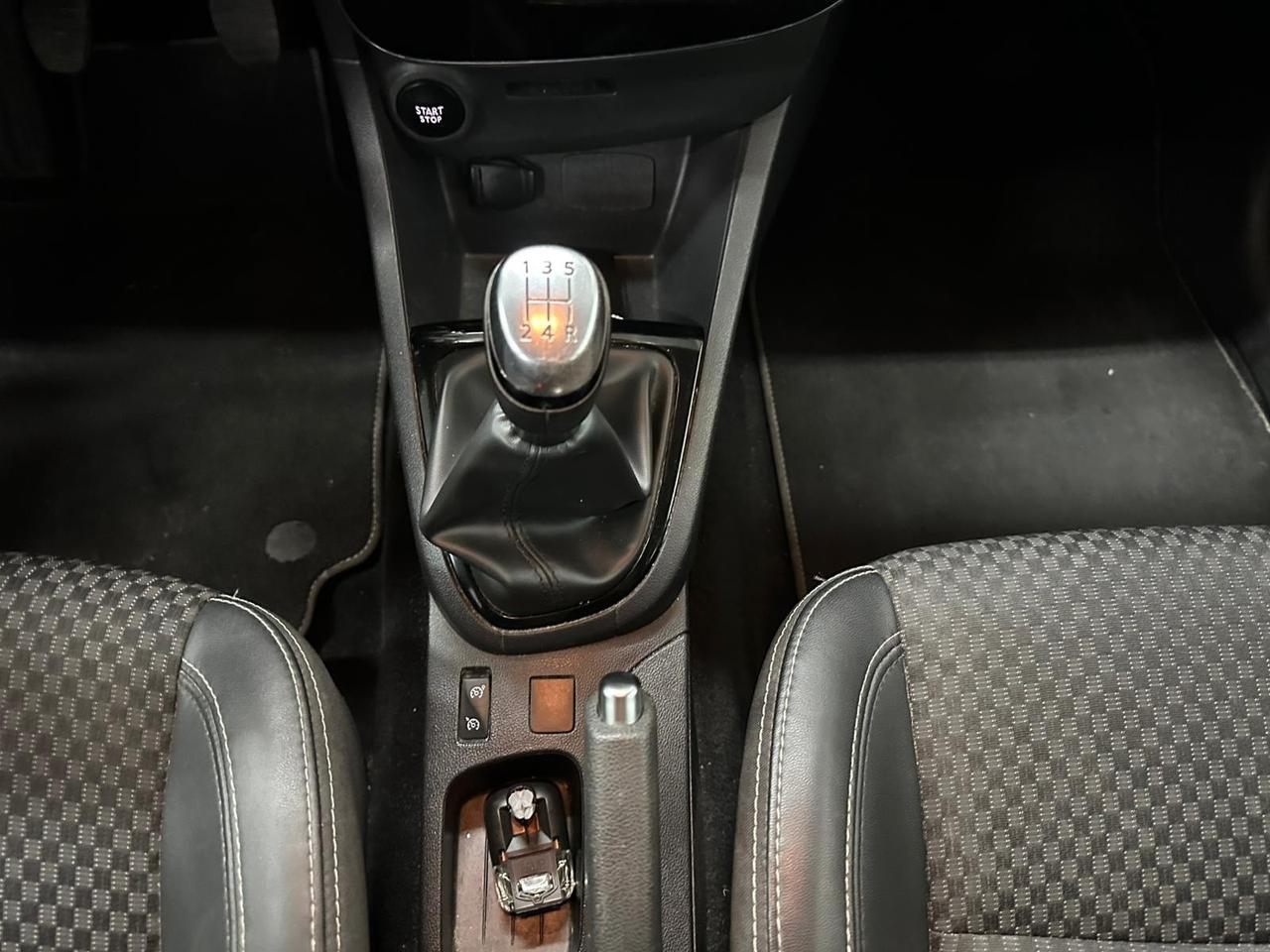 Renault Clio dCi 8V 90 CV 5 porte Duel2