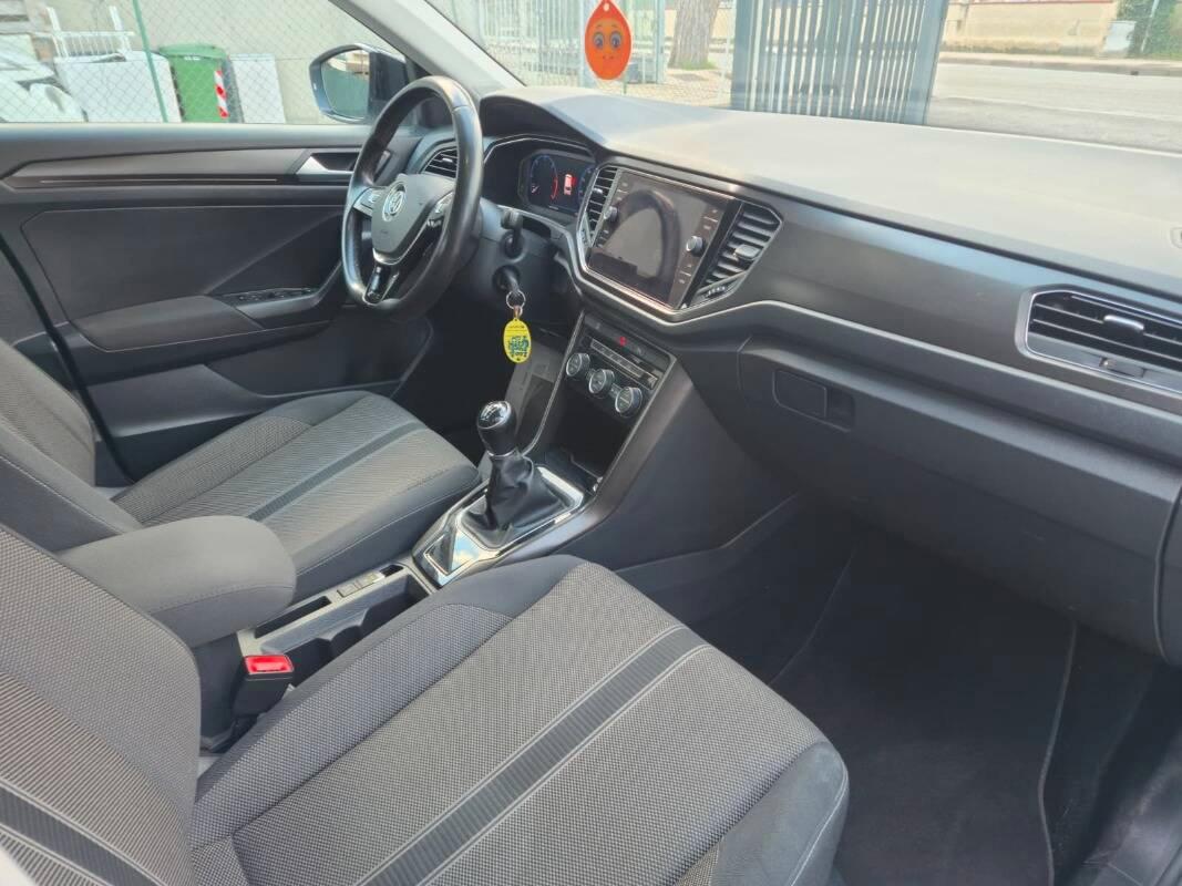 Volkswagen T-Roc 1.6 tdi Style