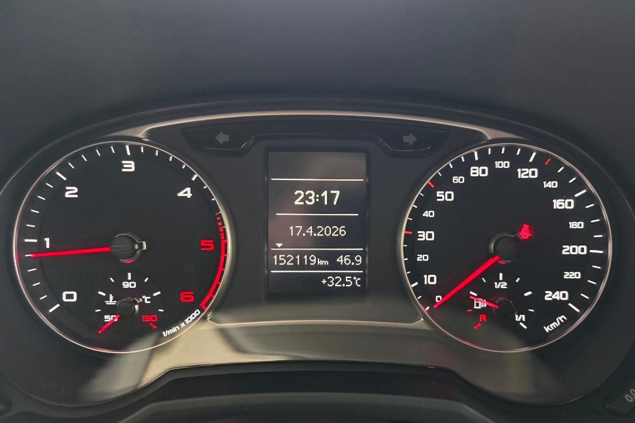 Audi A1 1.6 TDI Attraction - Ok neopatentati