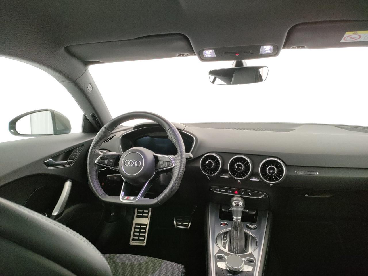 Audi TT 45 2.0 tfsi quattro s-tronic