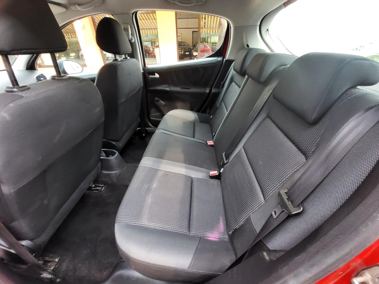 Peugeot 207 Plus 1.4 8V 75CV 5p. ECO GPL