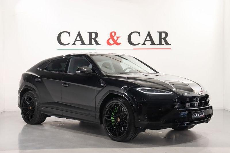 Lamborghini Urus 4.0 SE