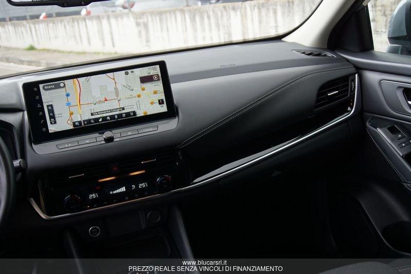 Nissan Qashqai 1.3 MHEV 158 N-Connecta Xtronic