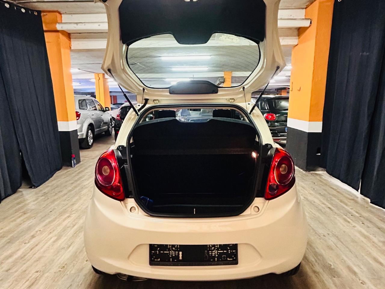 FORD KA 1.2 CON SOLI 32.011 KM IN CONDIZIONI DA VETRINA.