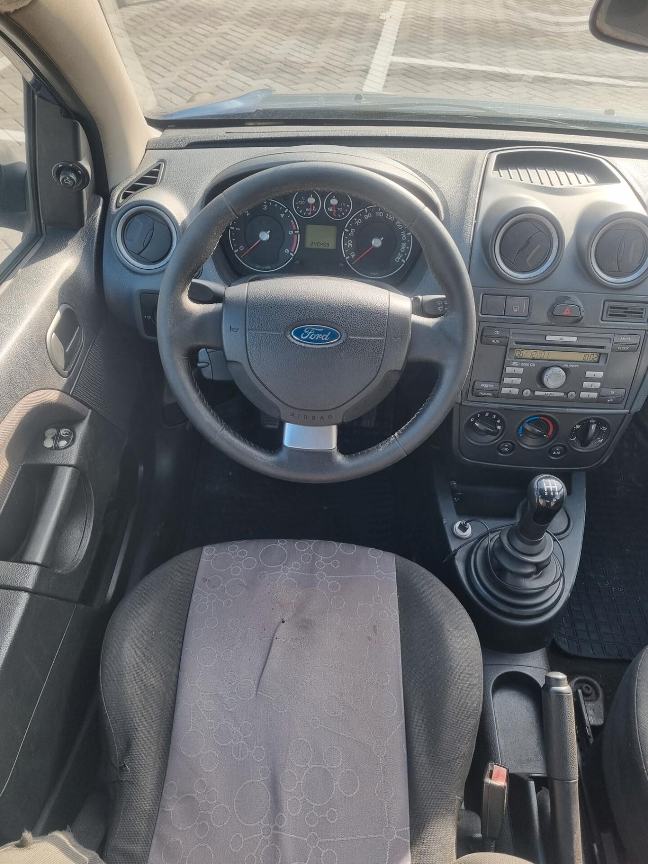 Ford Fiesta 1.4 TDCi 5p. Ghia