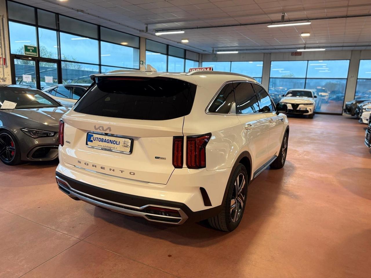 Kia Sorento EVOLUTION 1.6 T-GDi HEV AT6 4WD 7 posti