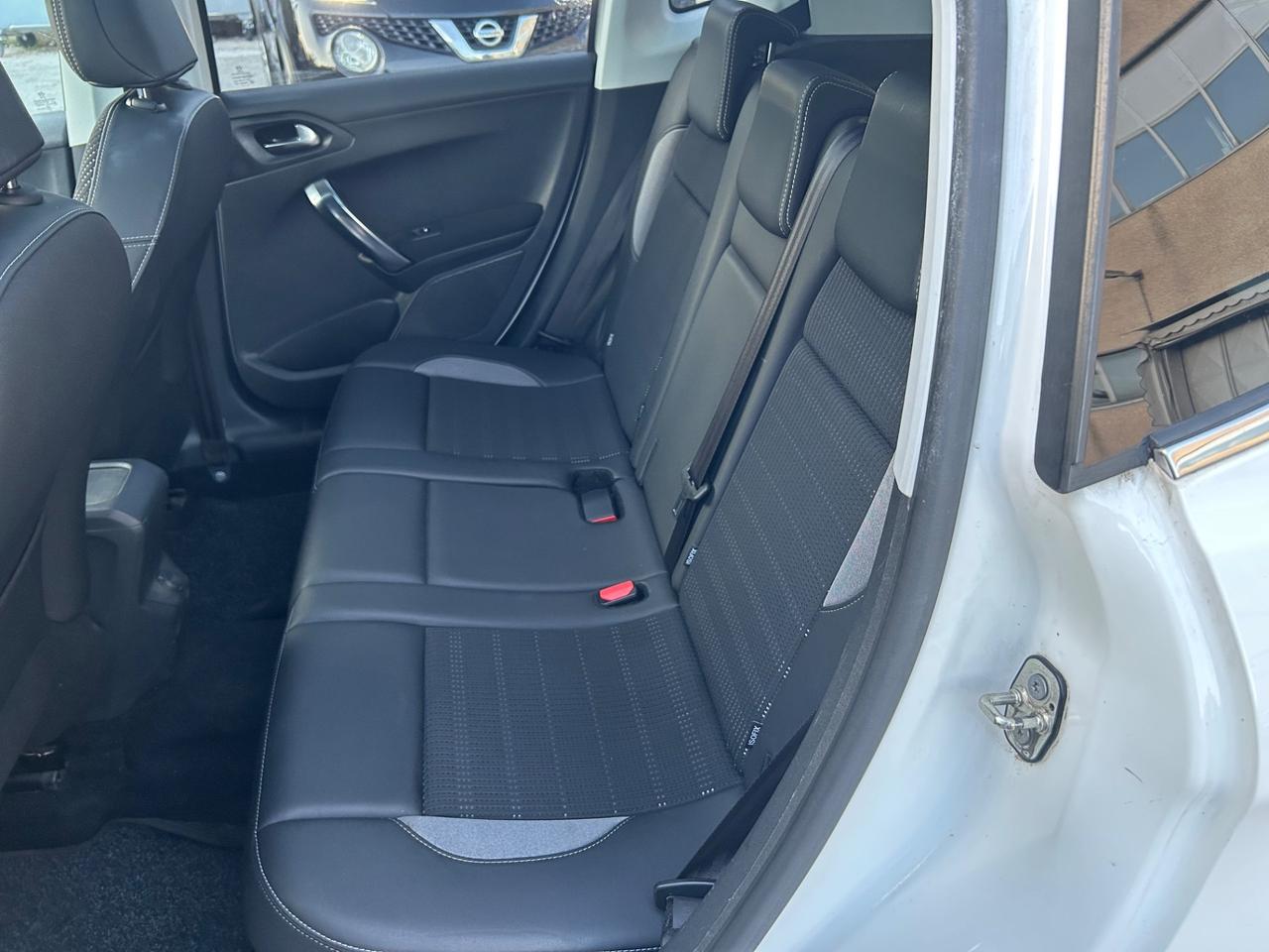 Peugeot 2008 BlueHDi 120 S&S Black Matt