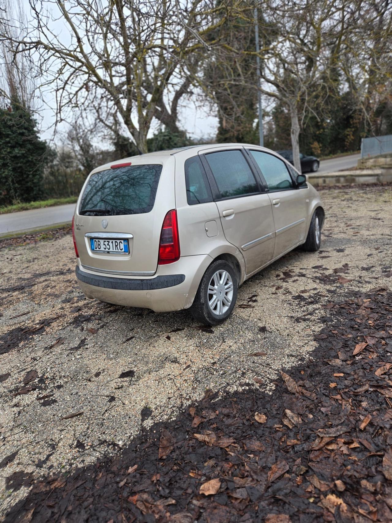 Lancia MUSA 1.4 anno 2006