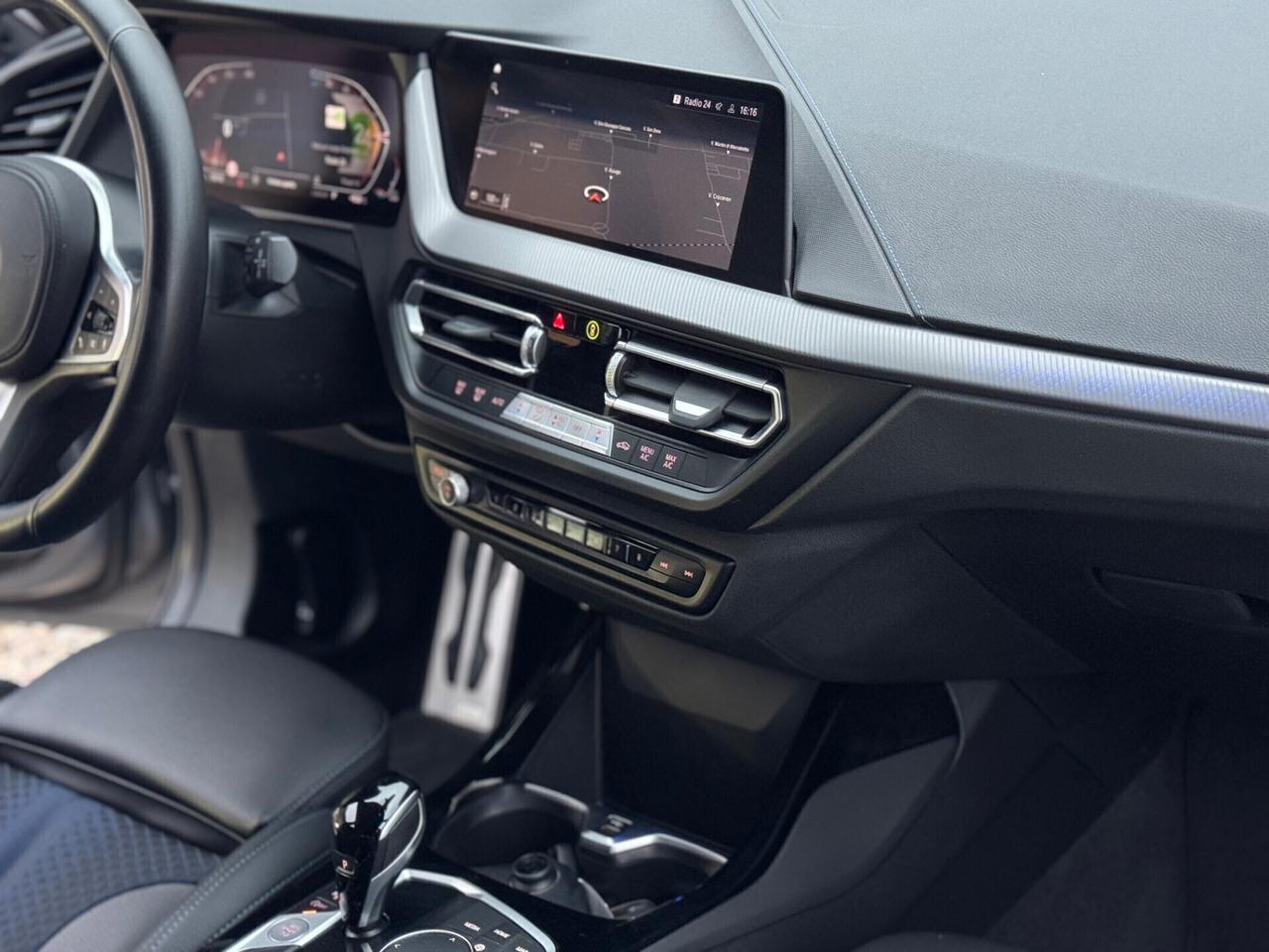 Bmw 120d xDrive 5p. Msport Tagliandi BMW !