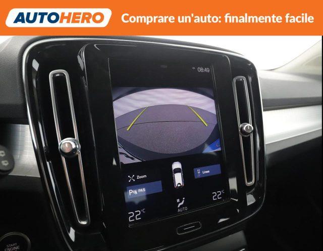 VOLVO XC40 D3 AWD Momentum Pro