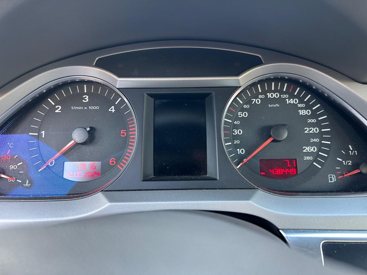 Audi A6 Avant 3.0 V6 TDI 240 CV F.AP. quattro