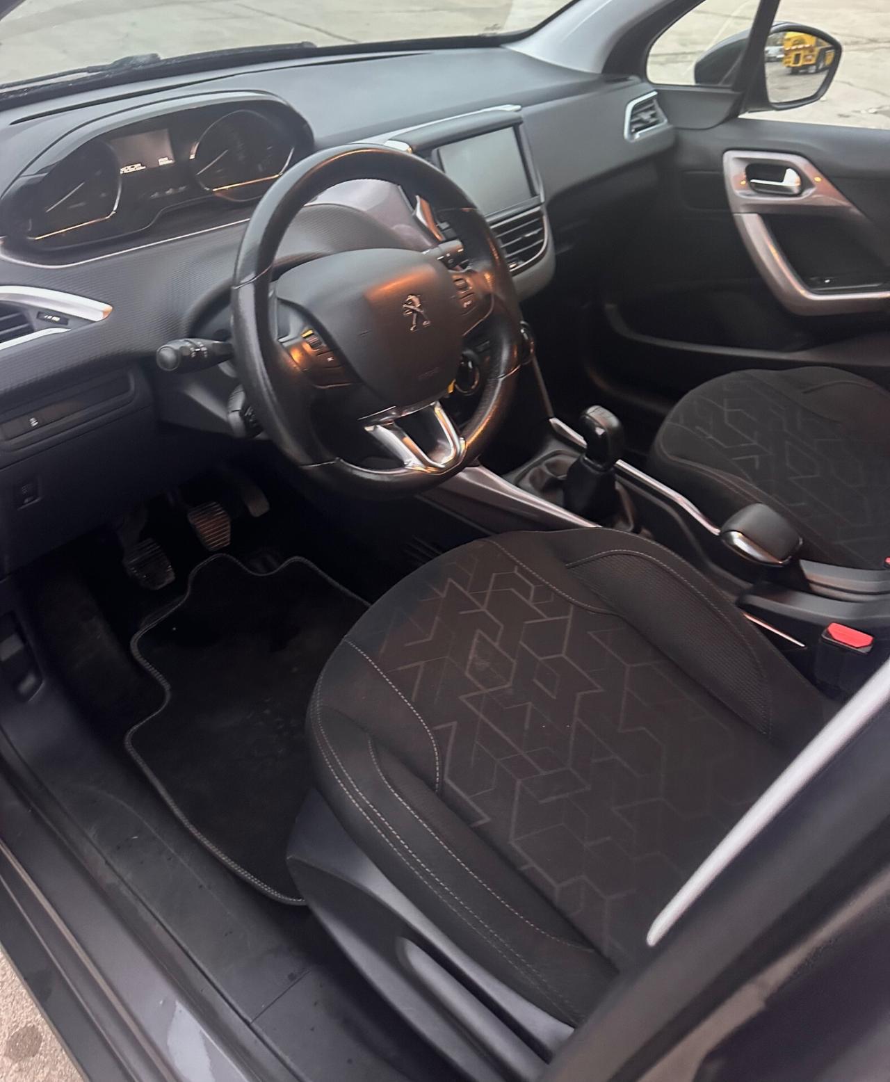 Peugeot 2008 1.4 HDi 68CV Active