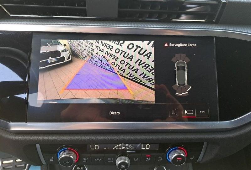 Audi Q3 SPB 35 TDI S tronic Identity Black