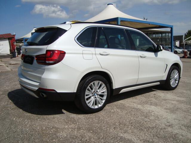 BMW X5 xdrive30d Experience 249cv 360°