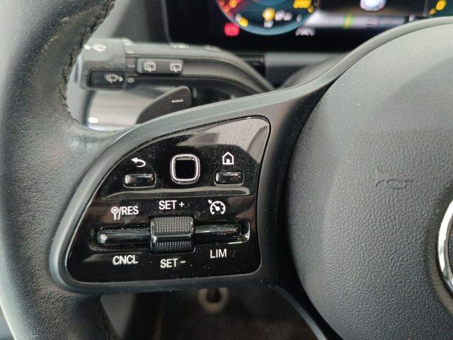 MERCEDES-BENZ GLA 200 d Automatic Business Extra