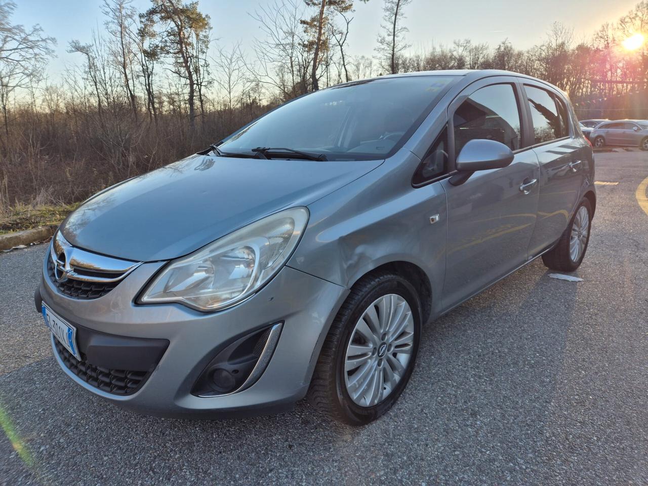 Opel Corsa 1.2 5 porte Sport *NEOPATENTATI*