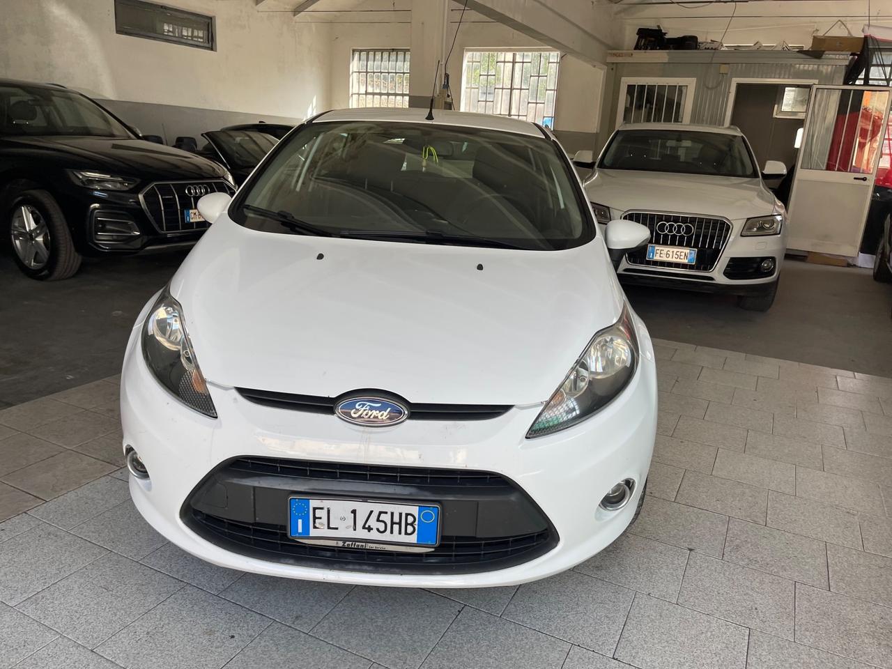 Ford Fiesta Ikon 1.4 5 porte Bz.- GPL