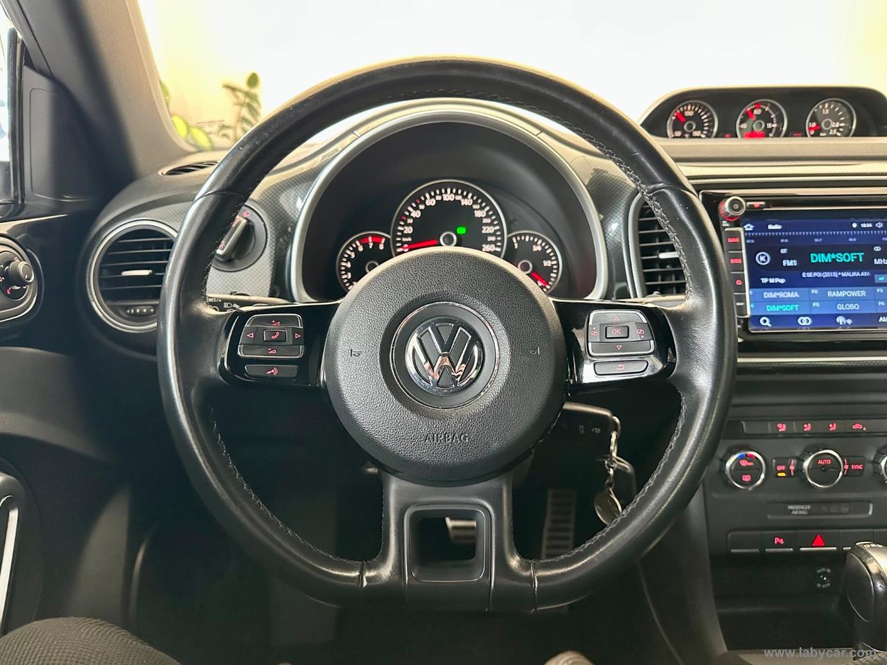 VOLKSWAGEN Maggiolino 2.0 TSI DSG Sport