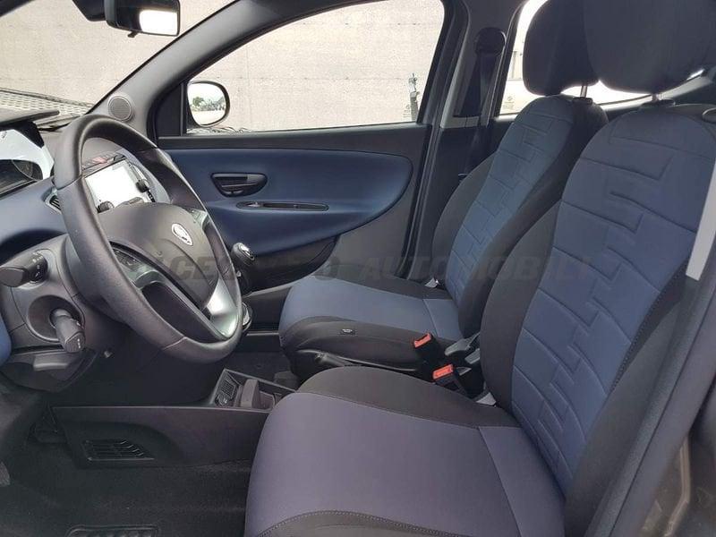 Lancia Ypsilon Ypsilon 1.0 firefly hybrid Platino s&s 70cv