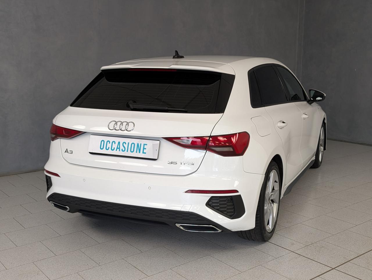 Audi A3 35 TFSI MHEV S-tronic S Line Edition