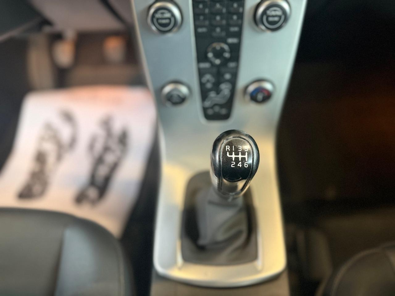 Volvo V50 2.0 D cat Kinetic NEOPATENTATI